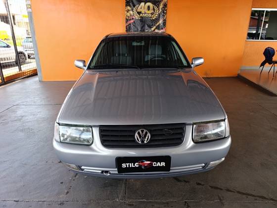 VOLKSWAGEN SANTANA 2.0 MI 8V GASOLINA 4P MANUAL